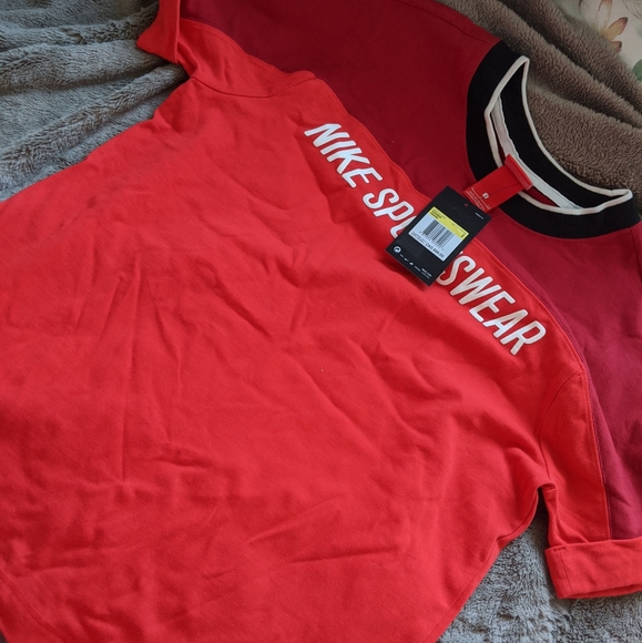 Nike Red T-shirt | Small Women's | BNWT - Picture 2 of 3